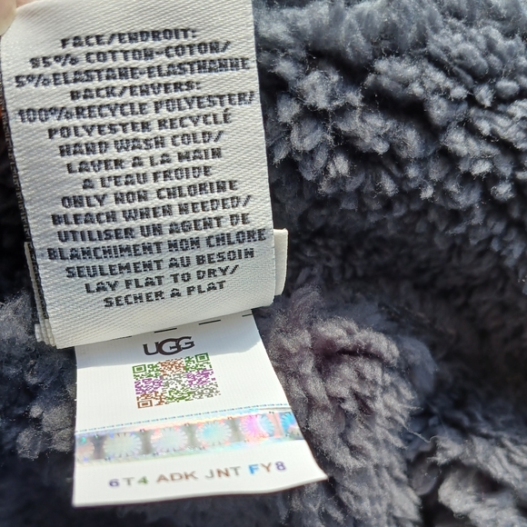 UGG dark grey , black writing UGG , bonded fleece sherpa bucket Unisex hat - Picture 4 of 7